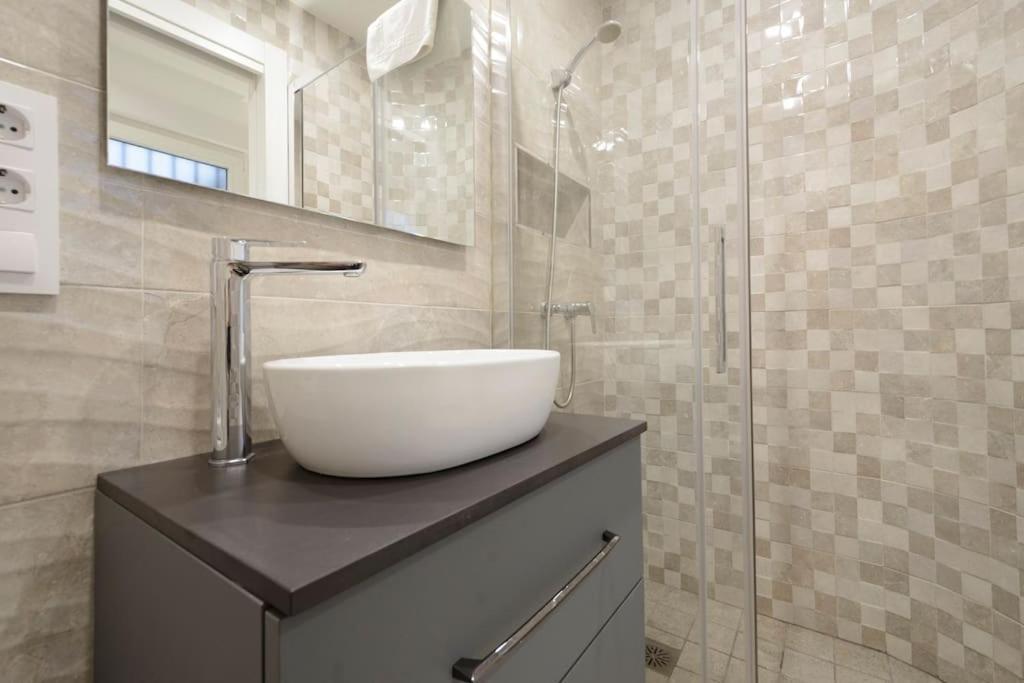 Apartamento Ayres Granada Eksteriør billede